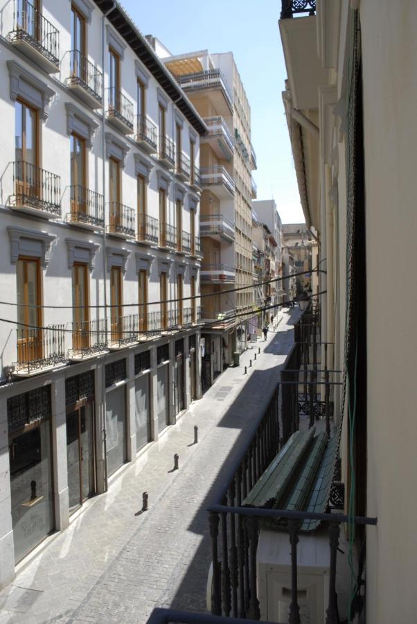 La Perla Granada Suites Εξωτερικό φωτογραφία